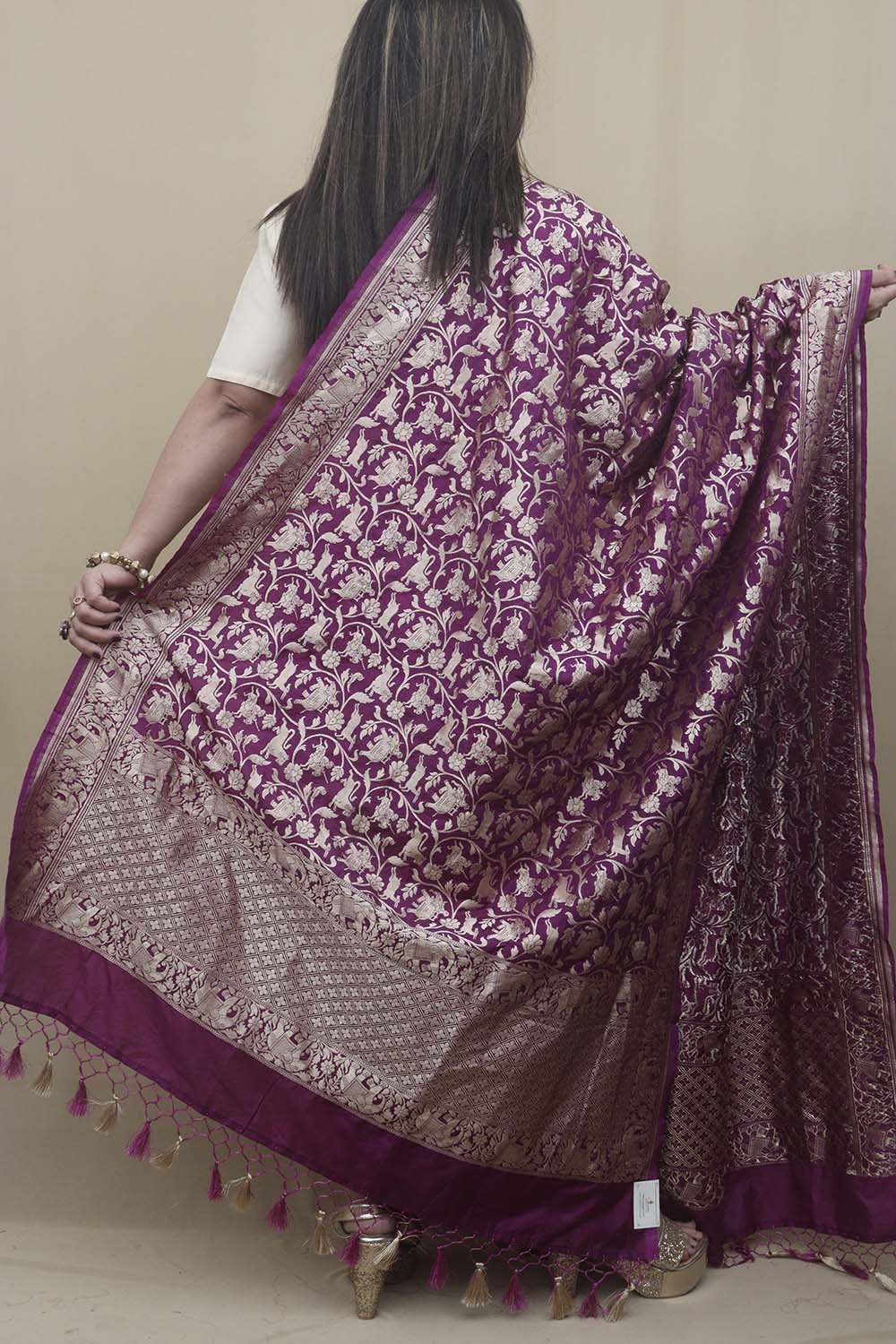 Elegant Purple Banarasi Silk Shikargah Dupatta: A Regal Accessory - Luxurion World