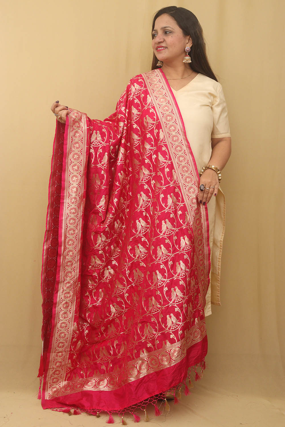 Pink Banarasi Silk Parrot Design Dupatta - Luxurion World