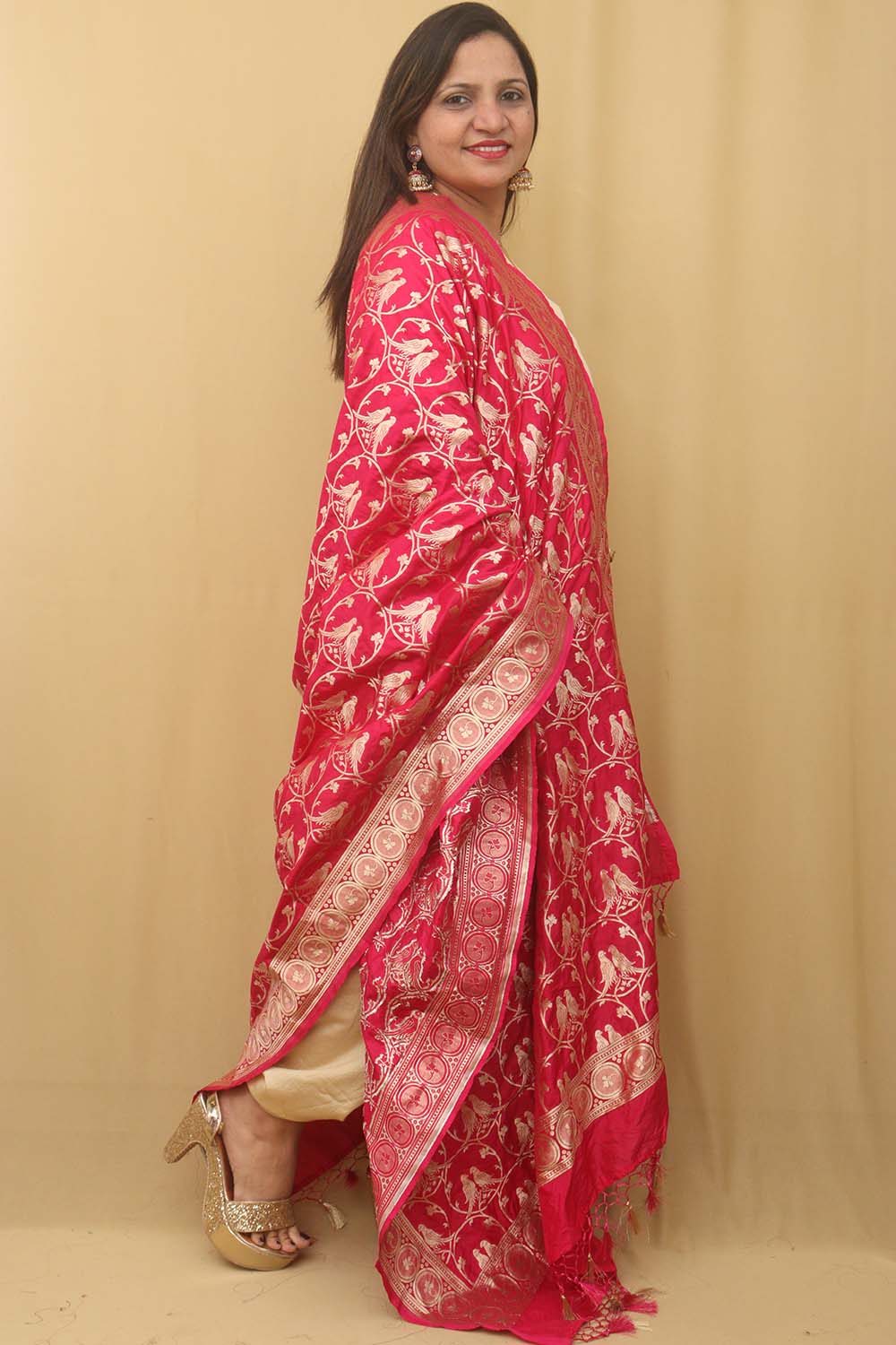 Pink Banarasi Silk Parrot Design Dupatta - Luxurion World