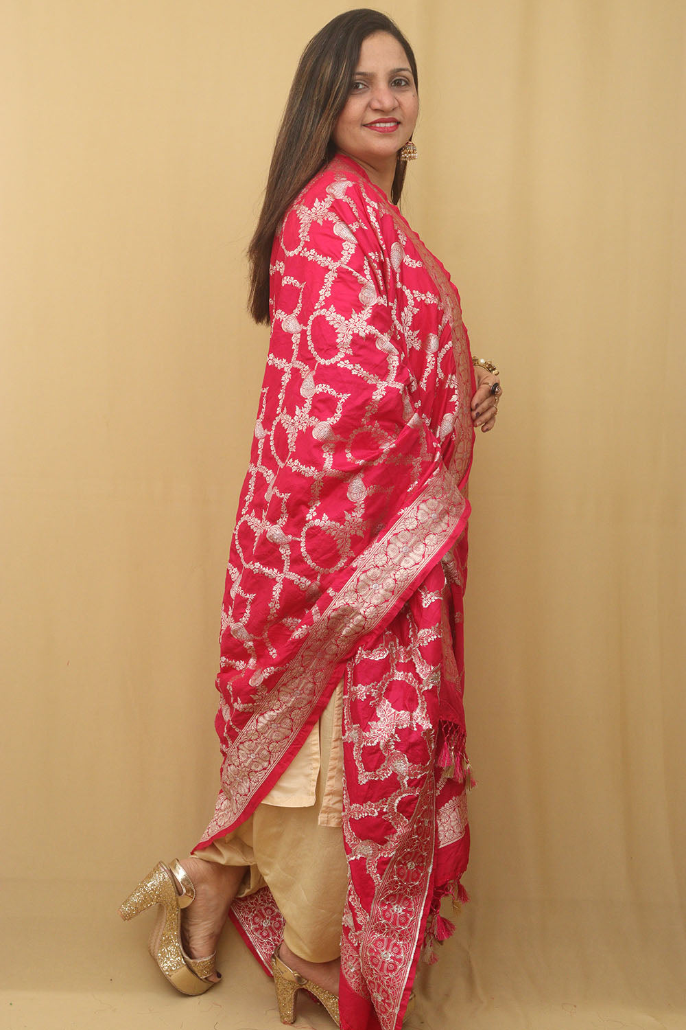 Pink Banarasi Silk Dupatta - Luxurion World