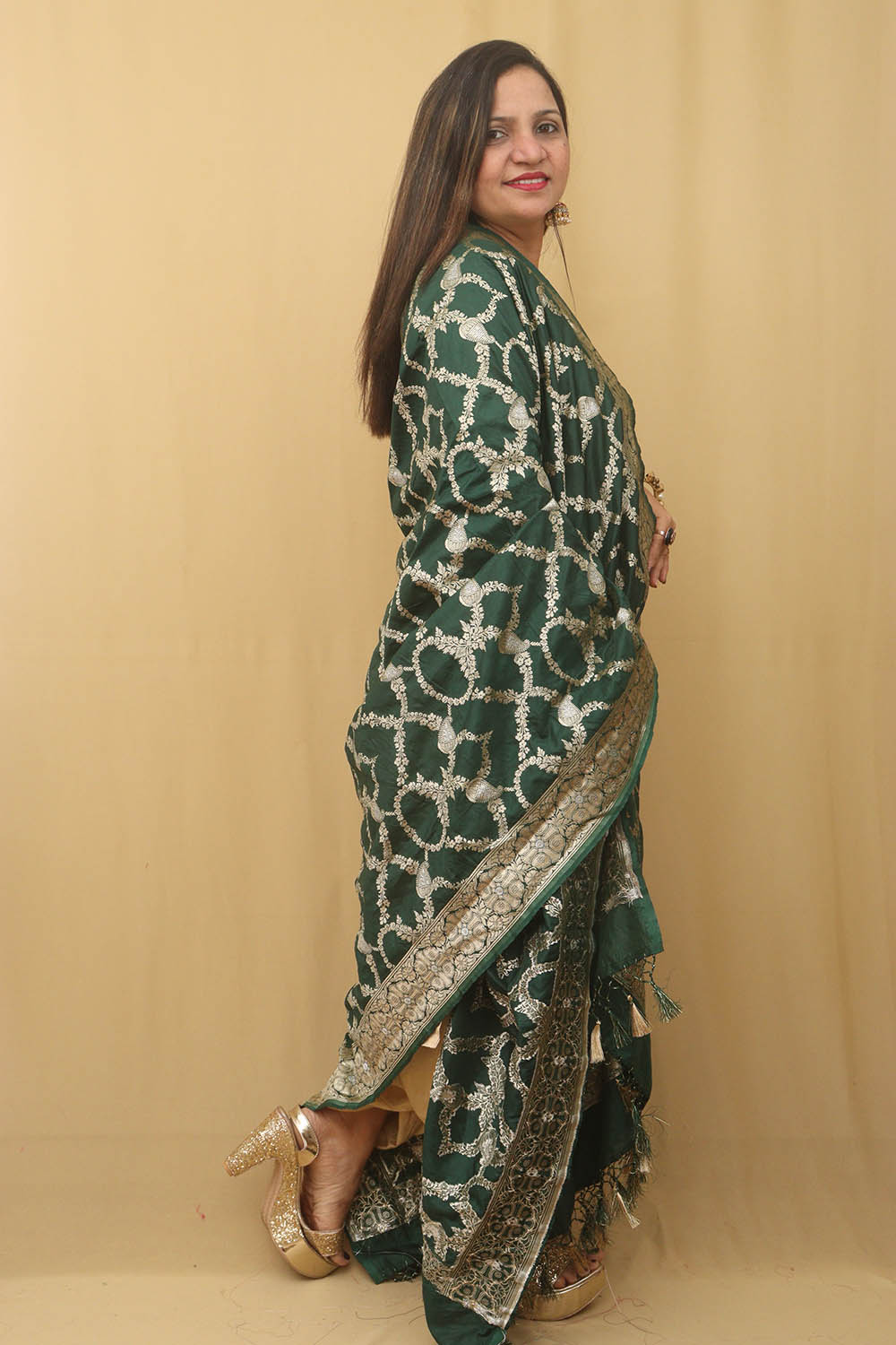 Green Banarasi Silk Sona Roopa Dupatta - Luxurion World