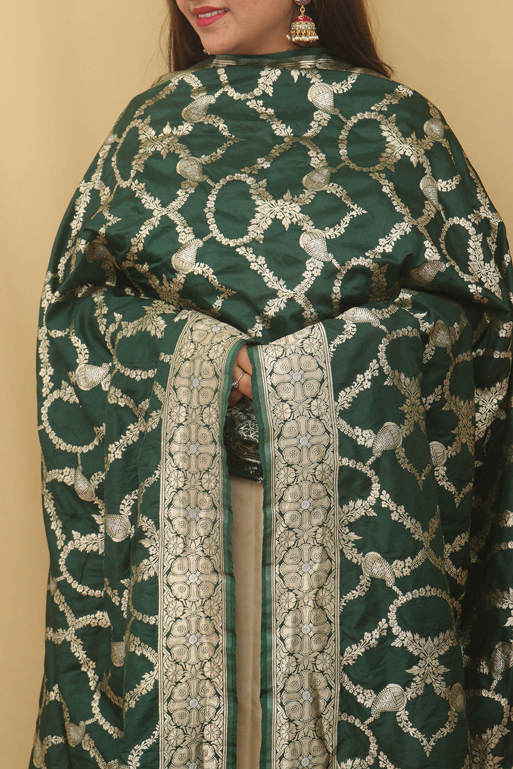 Green Banarasi Silk Sona Roopa Dupatta - Luxurion World