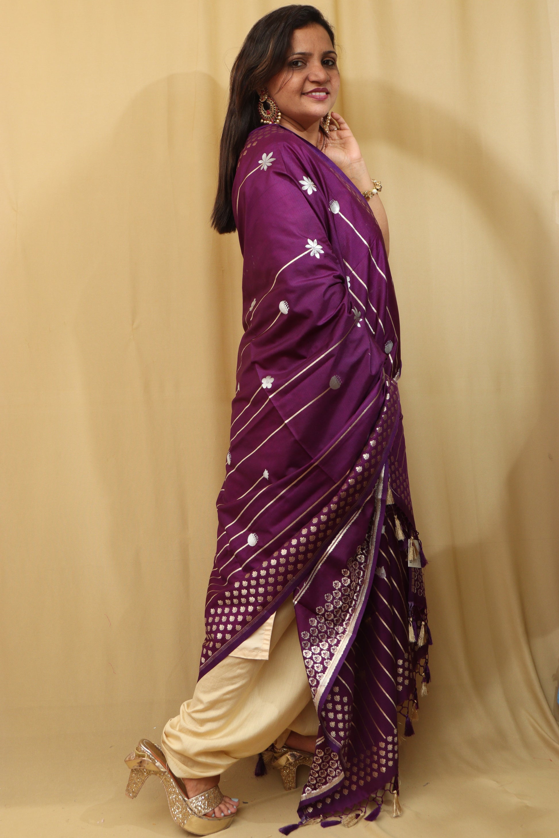 Purple Banarasi Silk Sona Roopa Dupatta - Luxurion World