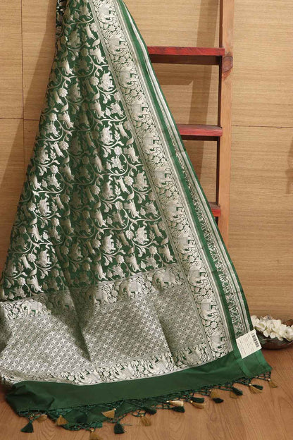 Exquisite Green Banarasi Silk Dupatta with Shikargah Design - Luxurion World