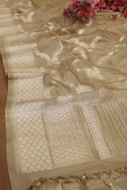 Soft and Elegant Pastel Banarasi Silk Dupatta - Luxurion World