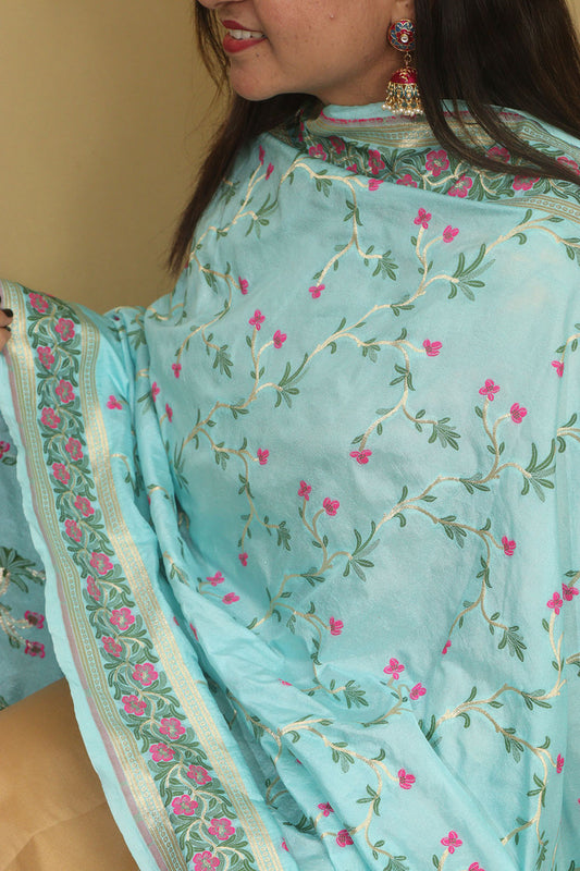 Elegant Blue Banarasi Silk Dupatta - Luxurion World