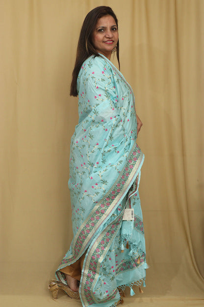 Elegant Blue Banarasi Silk Dupatta - Luxurion World