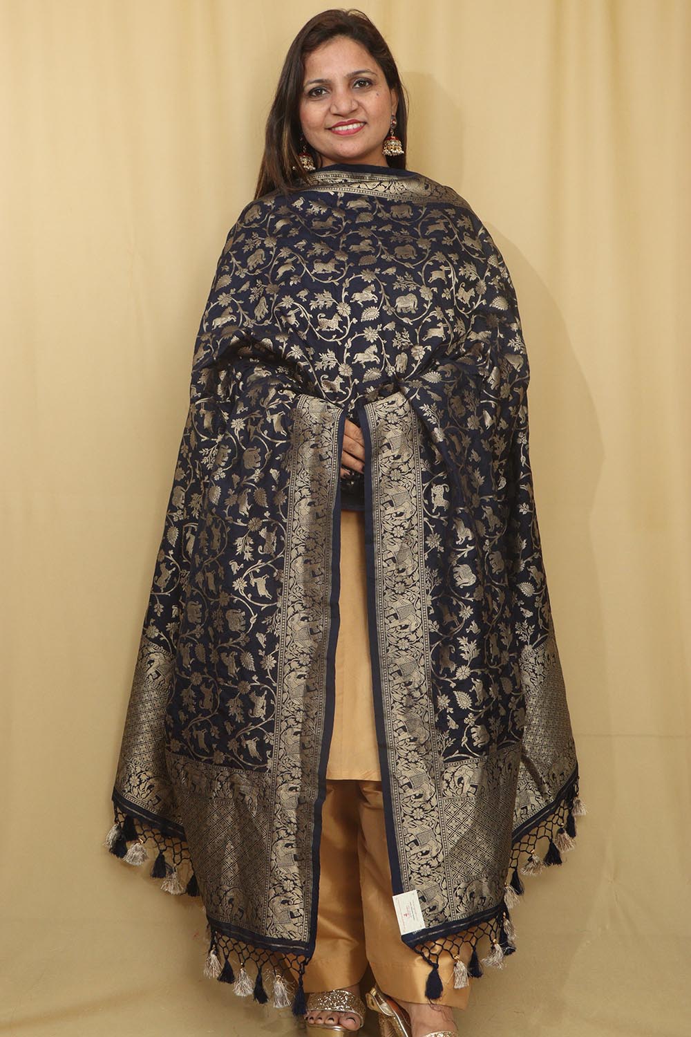 Stunning Blue Banarasi Silk Shikargah Design Dupatta - Elegant and Timeless - Luxurion World- Crafted Heirlooms