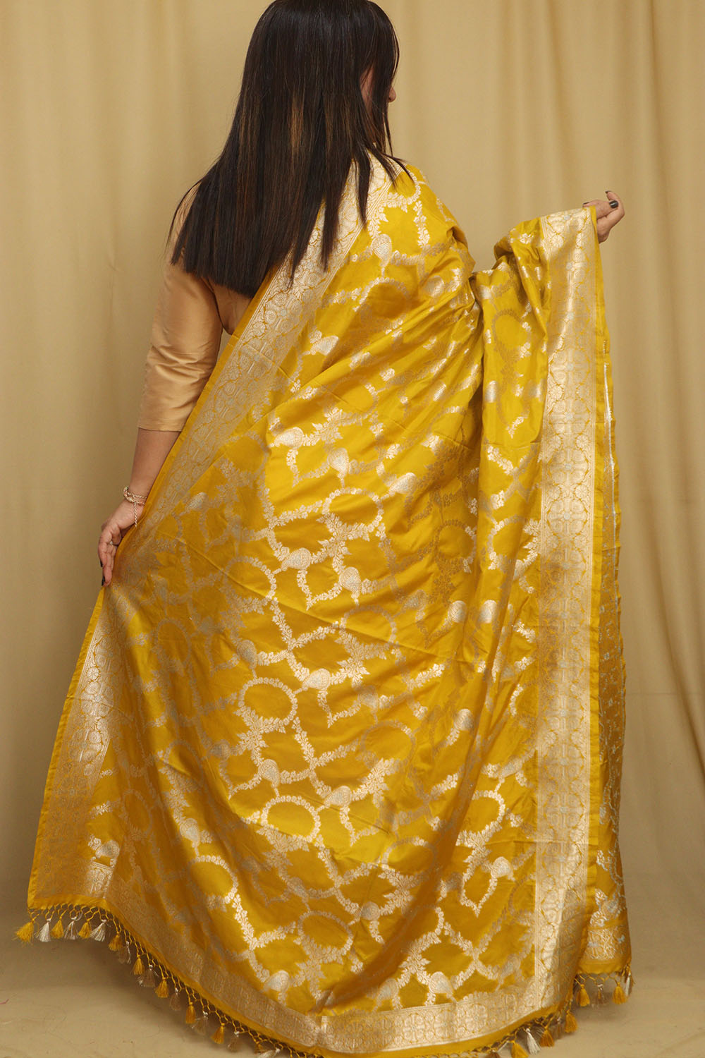Yellow Banarasi Silk Dupatta - Luxurion World