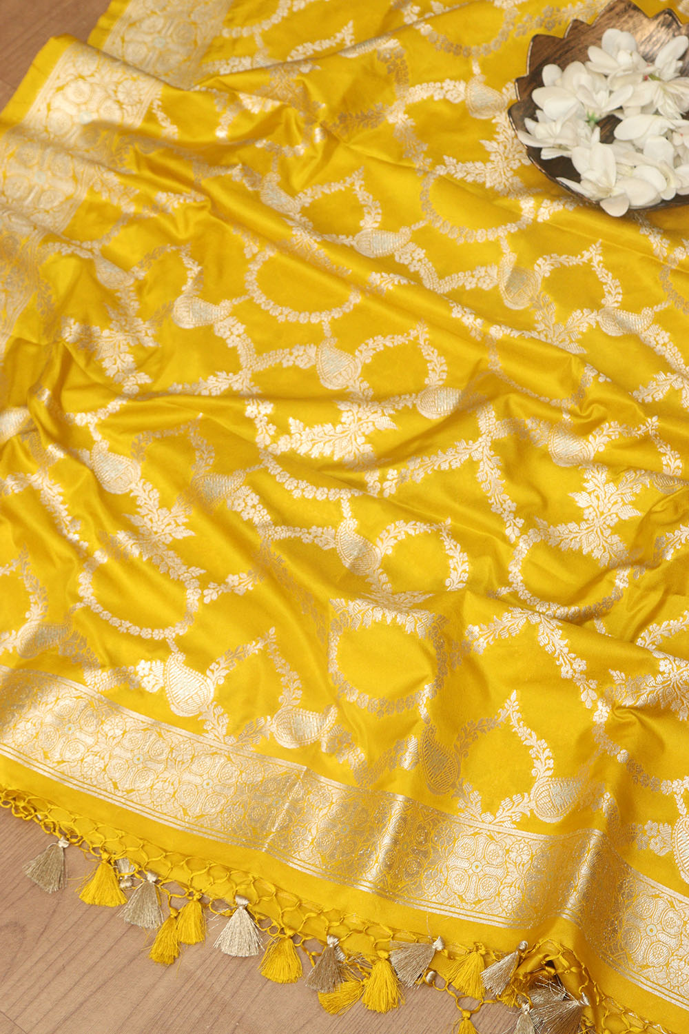 Yellow Banarasi Silk Dupatta - Luxurion World