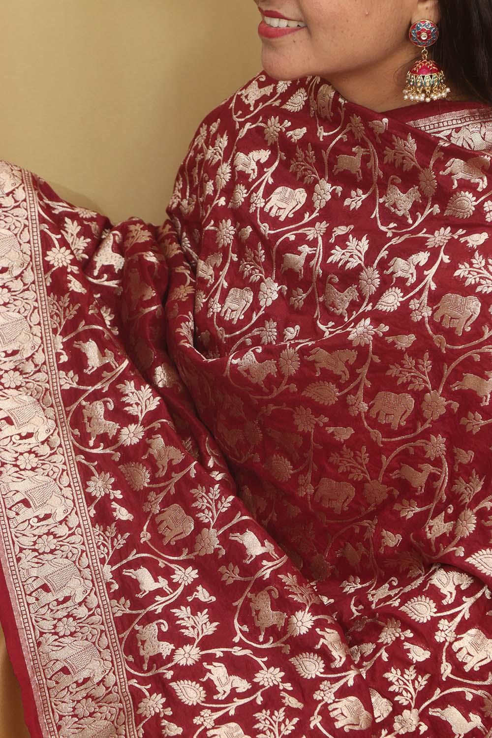 Stunning Maroon Banarasi Silk Shikargah Design Dupatta - Elegant and Luxurious - Luxurion World- Crafted Heirlooms