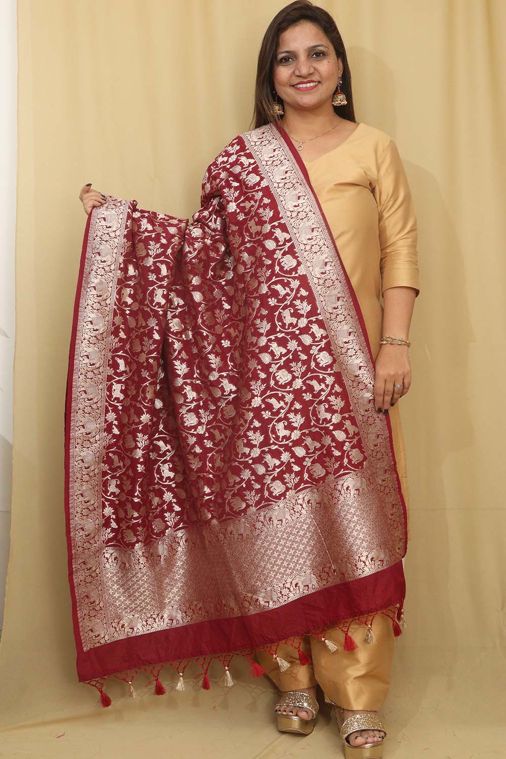 Stunning Maroon Banarasi Silk Shikargah Design Dupatta - Elegant and Luxurious - Luxurion World- Crafted Heirlooms