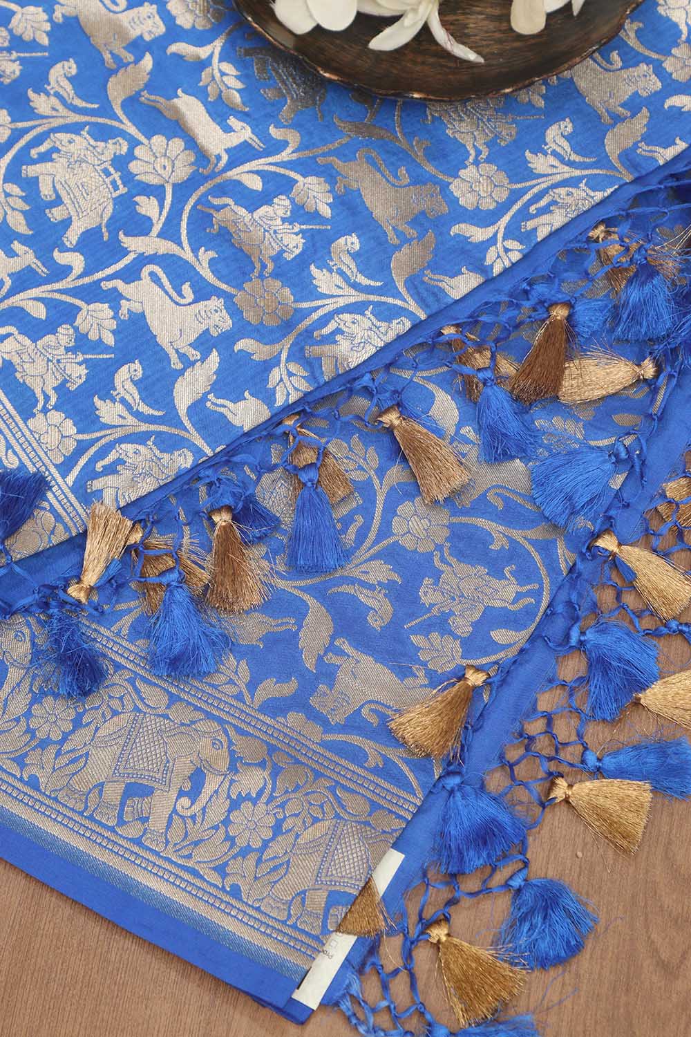 Elegant Blue Banarasi Silk Shikargah Design Dupatta - Luxurion World- Crafted Heirlooms