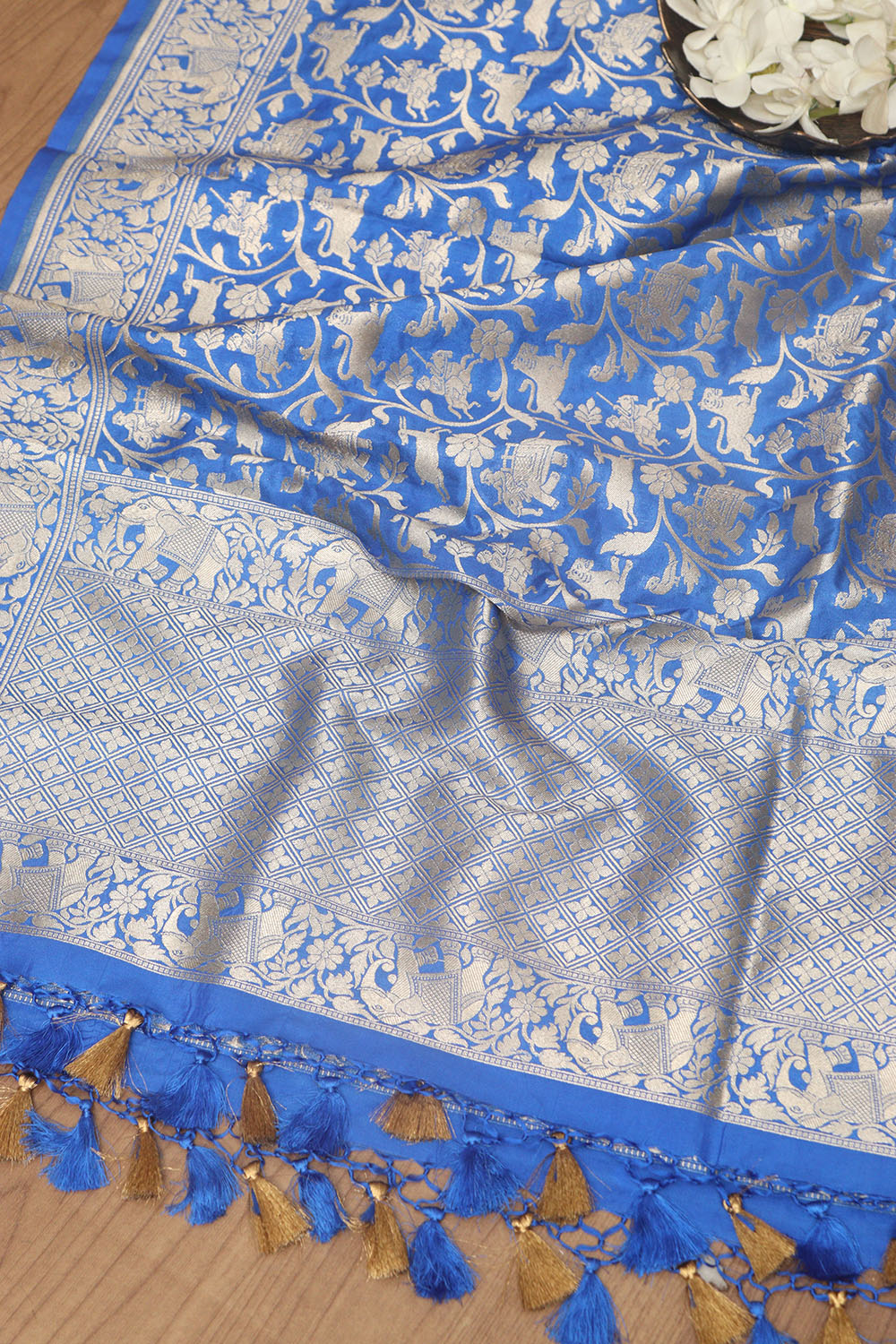 Elegant Blue Banarasi Silk Shikargah Design Dupatta - Luxurion World- Crafted Heirlooms