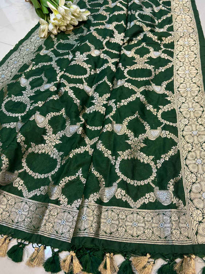 Green Banarasi Silk Sona Roopa Dupatta - Luxurion World