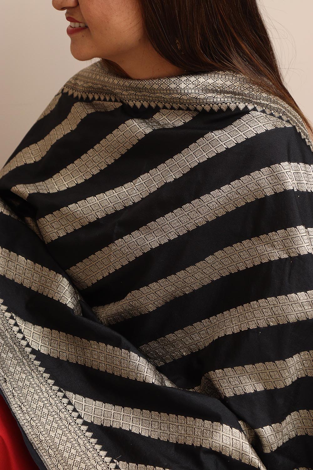 Black Banarasi Silk Stripe Design Dupatta - Luxurion World