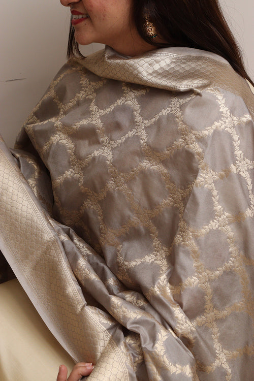 Elegant Grey Banarasi Silk Dupatta - Luxurion World- Crafted Heirlooms