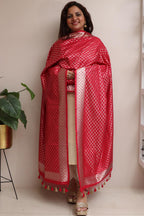 Elegant Red Banarasi Silk Dupatta - Luxurion World