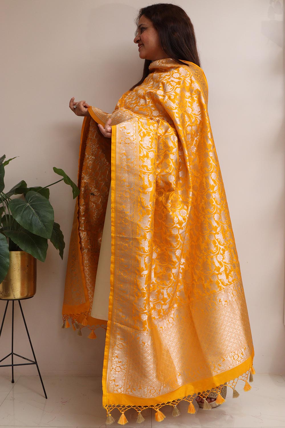 Yellow Banarasi Silk Shikargah Design Dupatta - Luxurion World