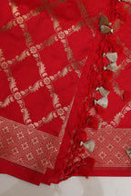Elegant Red Banarasi Silk Dupatta - Luxurion World- Crafted Heirlooms