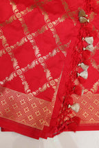 Elegant Red Banarasi Silk Dupatta - Luxurion World- Crafted Heirlooms