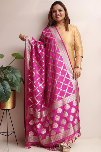 Elegant Purple Banarasi Silk Dupatta - Luxurion World