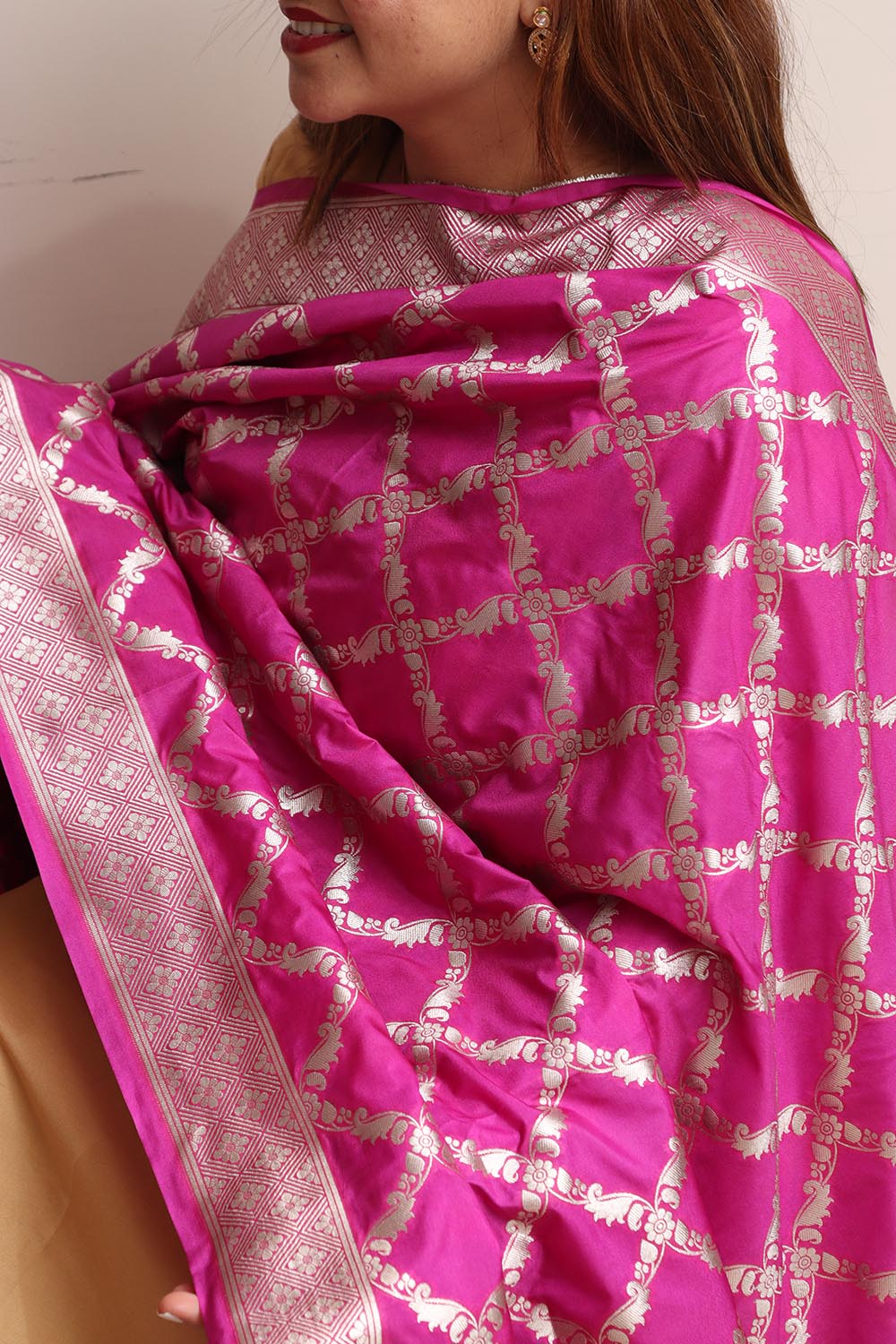 Elegant Purple Banarasi Silk Dupatta - Luxurion World