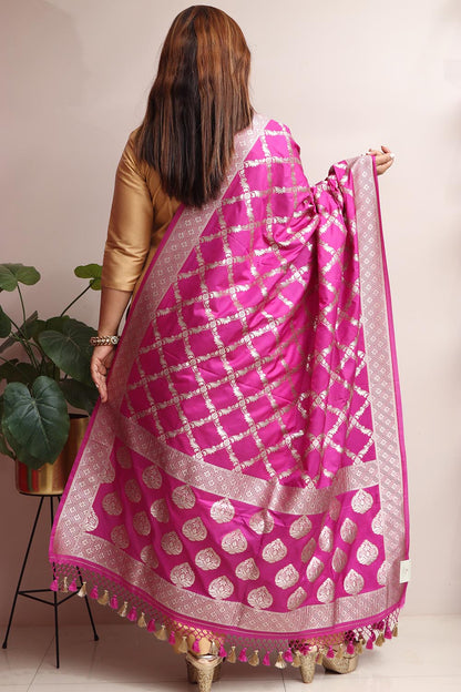 Elegant Purple Banarasi Silk Dupatta - Luxurion World