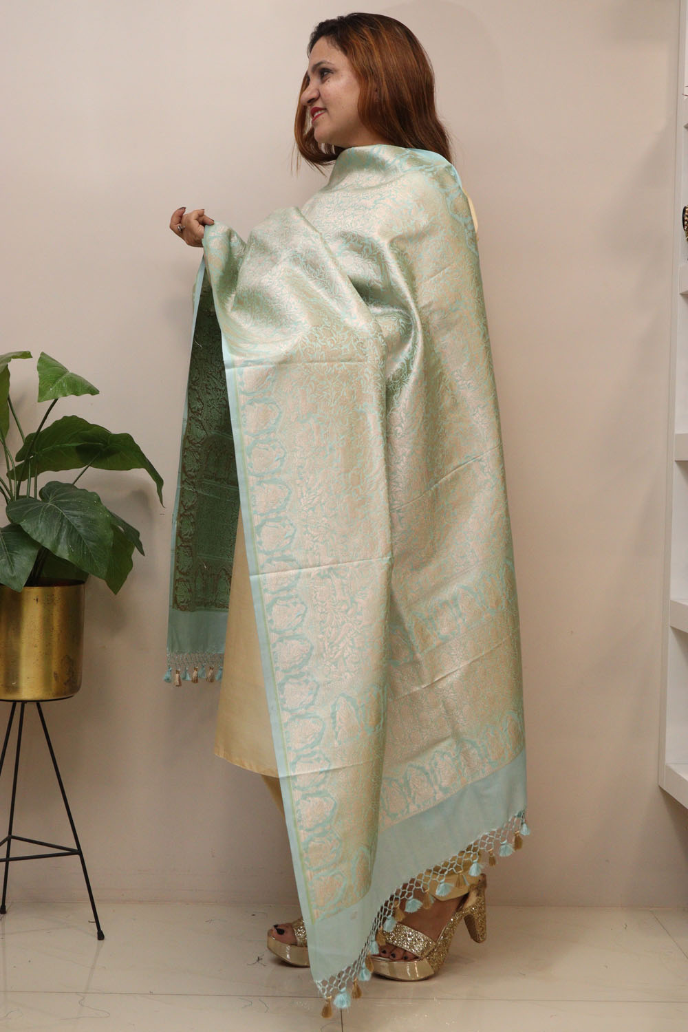 Light Blue Banarasi Silk Shikargah & Flower Design Dupatta - Luxurion World- Crafted Heirlooms