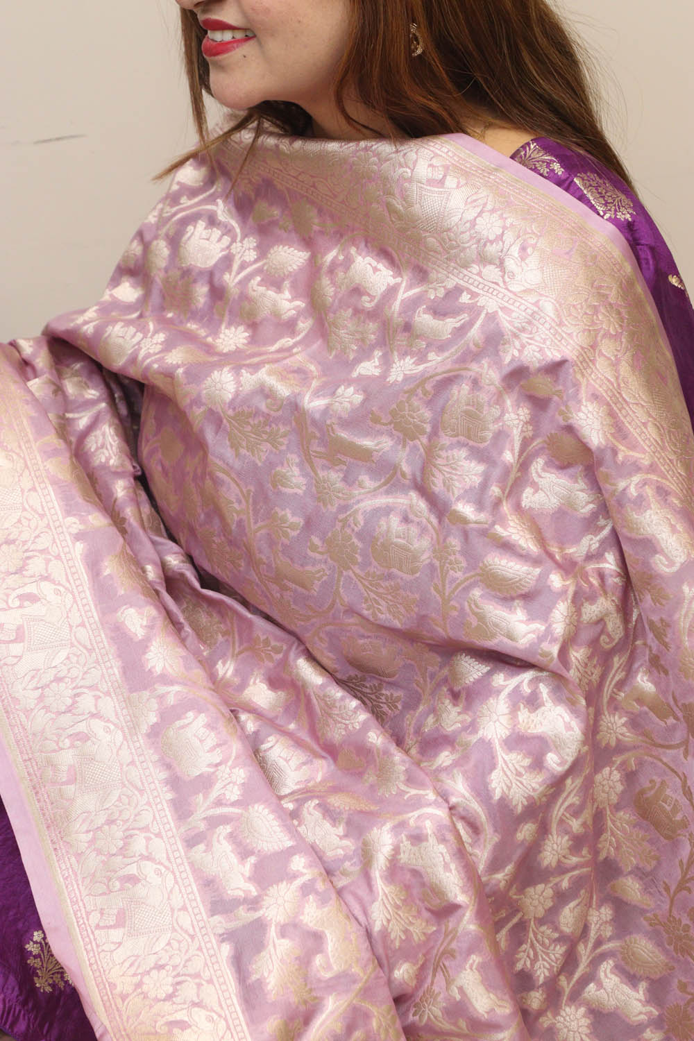 Elegant Lavender Banarasi Silk Dupatta - Luxurion World