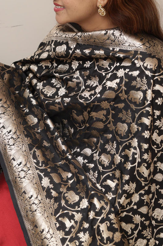 Elegant Black Banarasi Silk Dupatta with Floral Design - Luxurion World