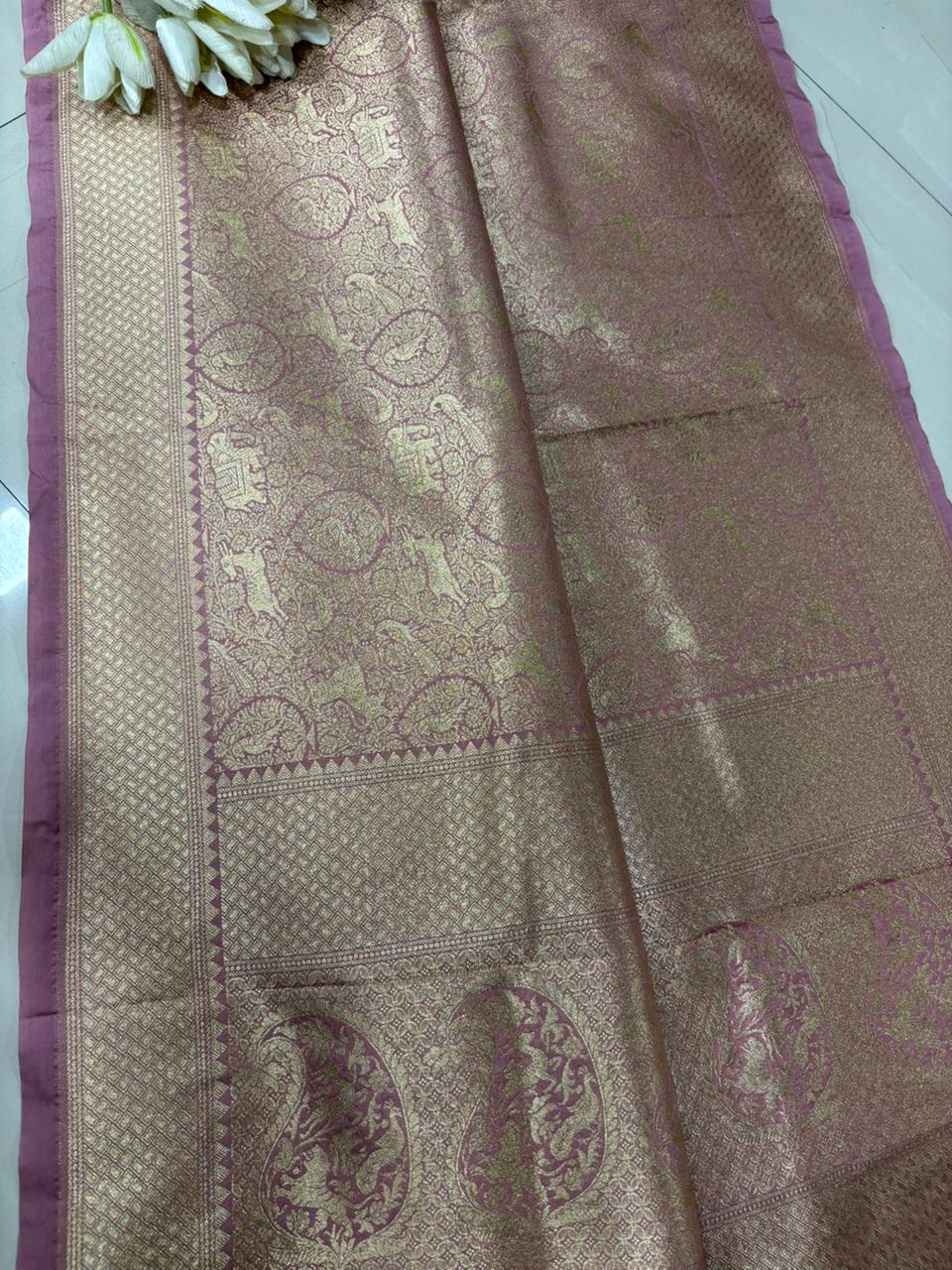 Stunning Pink Banarasi Silk Dupatta with Floral Motifs - Luxurion World- Crafted Heirlooms