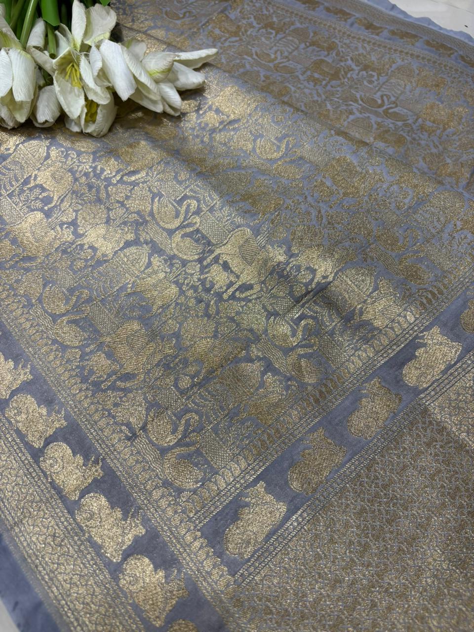 Elegant Grey Banarasi Silk Dupatta with Floral Design - Luxurion World- Crafted Heirlooms