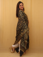 Black Banarasi Silk Dupatta - Luxurion World