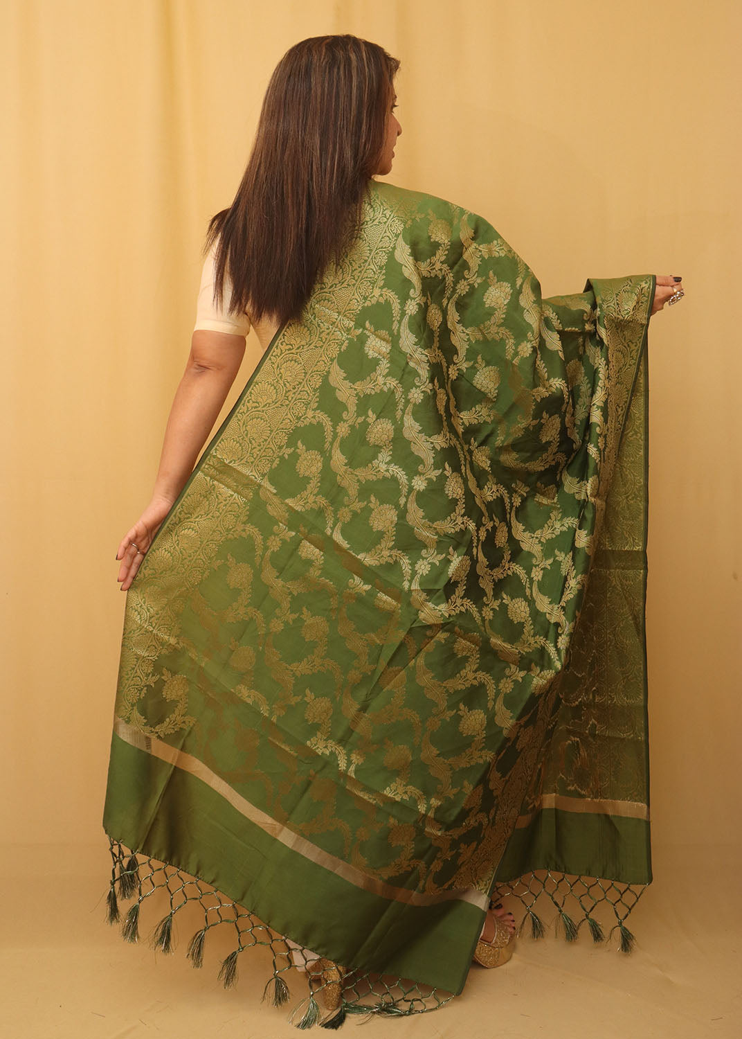 Green Banarasi Silk Dupatta - Luxurion World