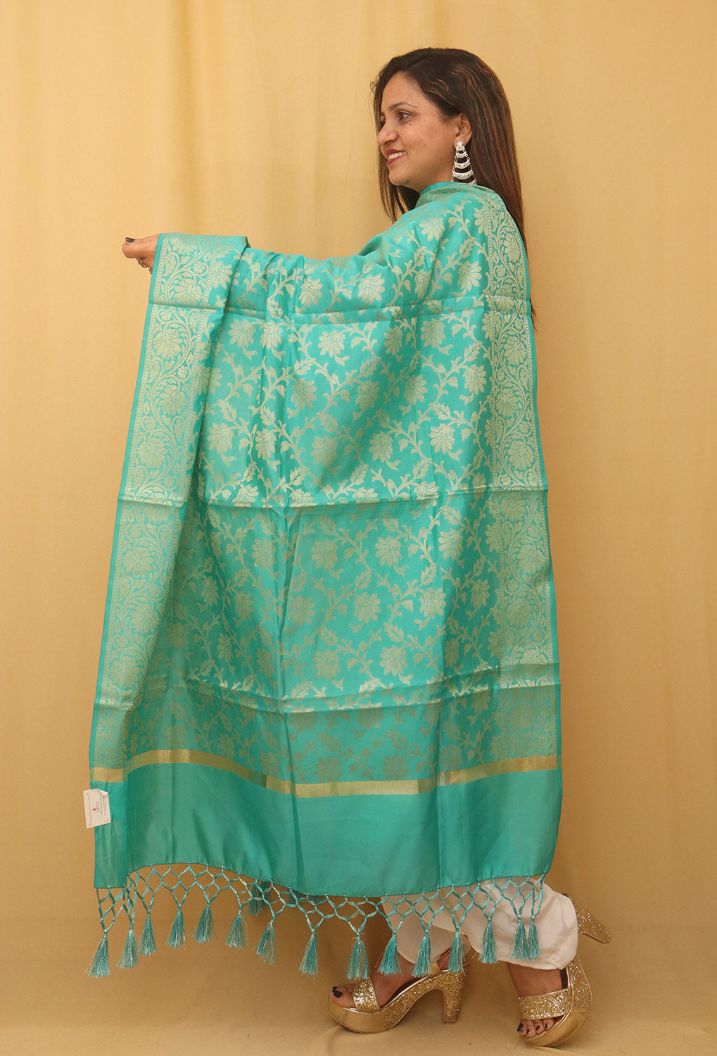 Elegant Blue Banarasi Silk Dupatta - Luxurion World