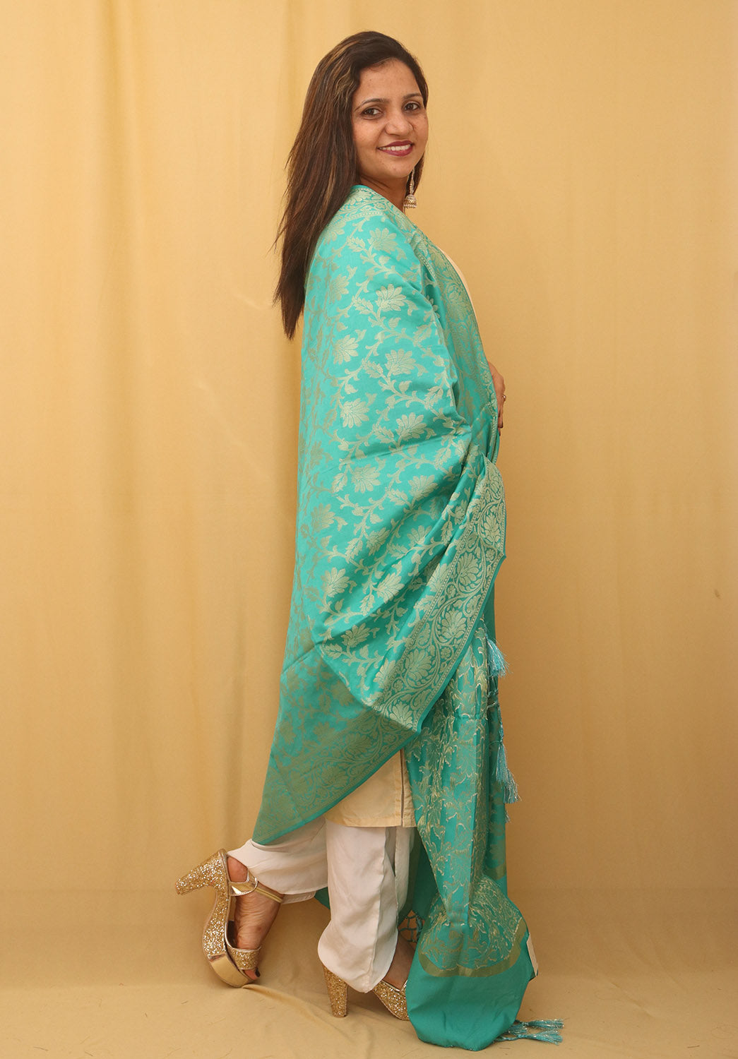 Elegant Blue Banarasi Silk Dupatta - Luxurion World