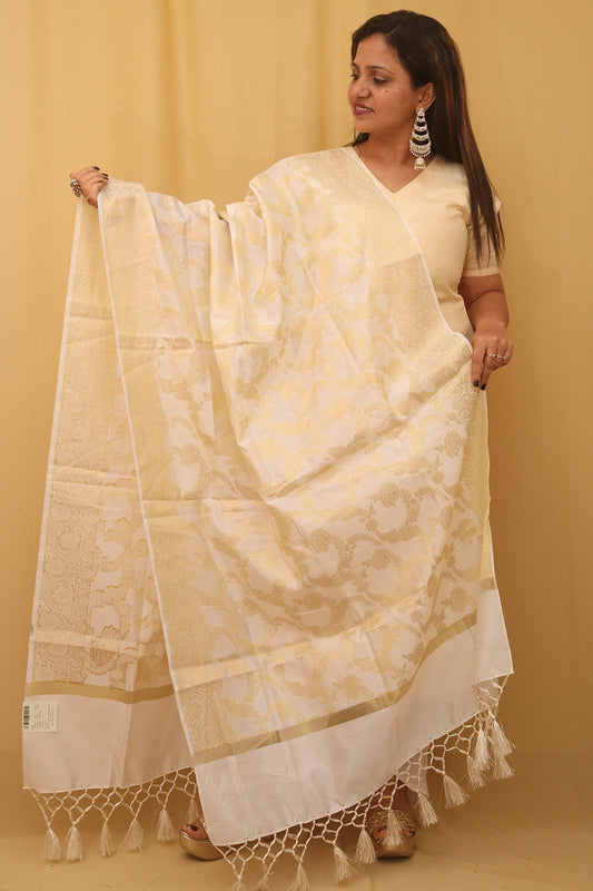 Off White Banarasi Silk Dupatta - Luxurion World