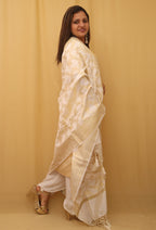 Off White Banarasi Silk Dupatta - Luxurion World