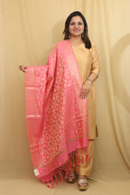 Exquisite Pink Banarasi Silk Dupatta - Opulent Elegance - Luxurion World
