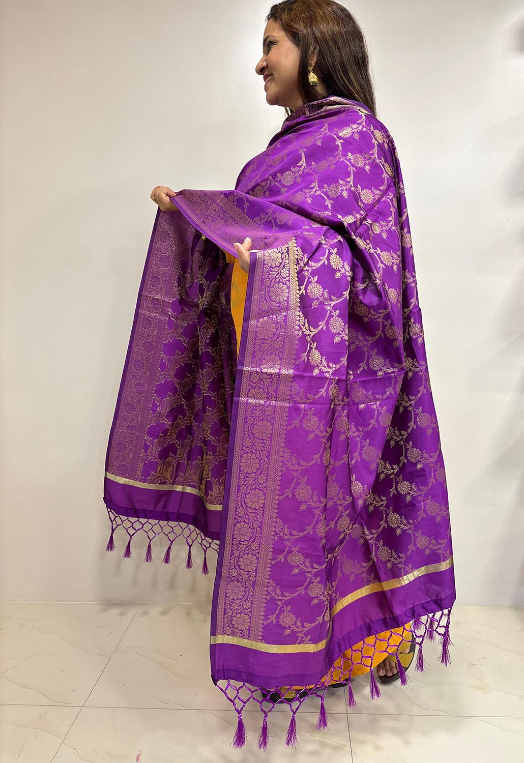 Elegant Purple Banarasi Silk Dupatta - Luxurion World