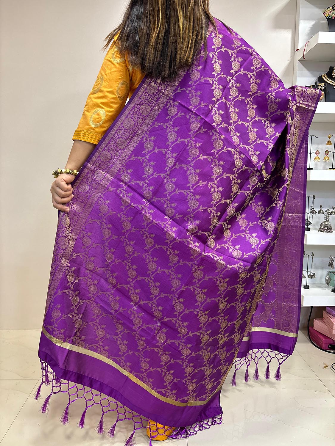 Elegant Purple Banarasi Silk Dupatta - Luxurion World