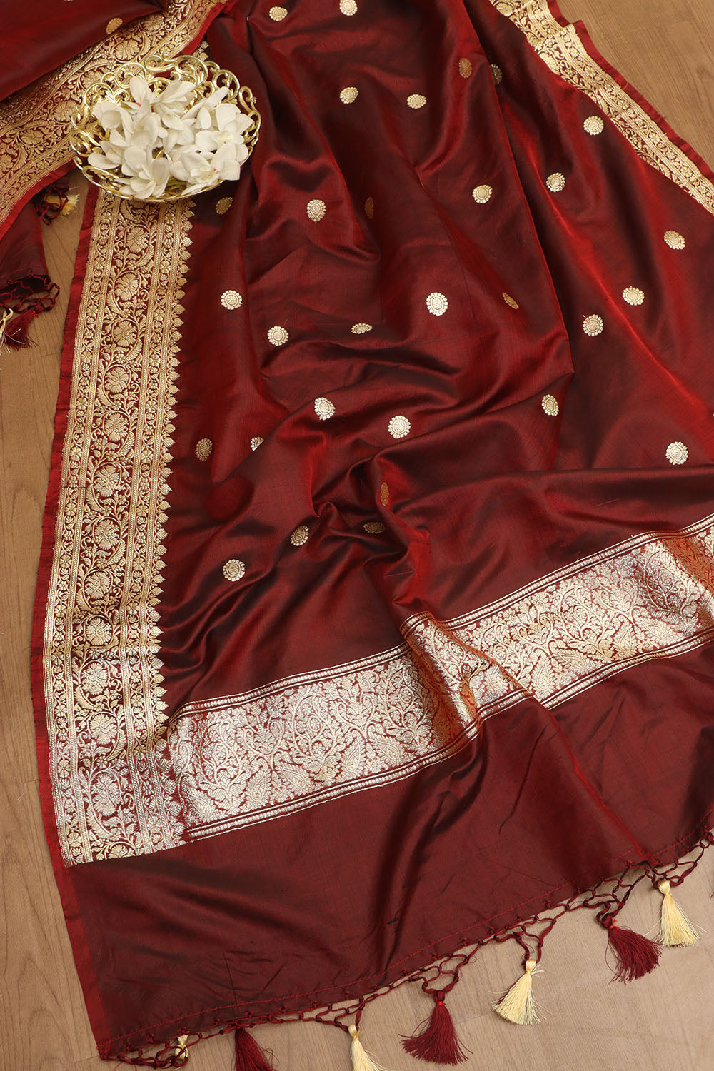 Exquisite Maroon Banarasi Katan Silk Dupatta - Handloom Beauty - Luxurion World