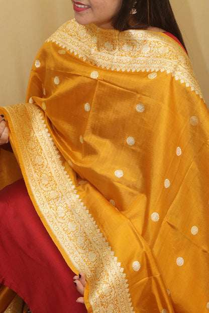 Elegant  Yellow Handloom Banarasi Pure Katan Silk Dupatta - Luxurion World