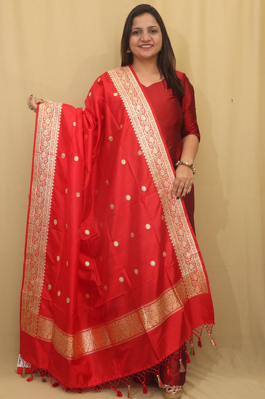 Elegant  Red Handloom Banarasi Pure Katan Silk Dupatta - Luxurion World