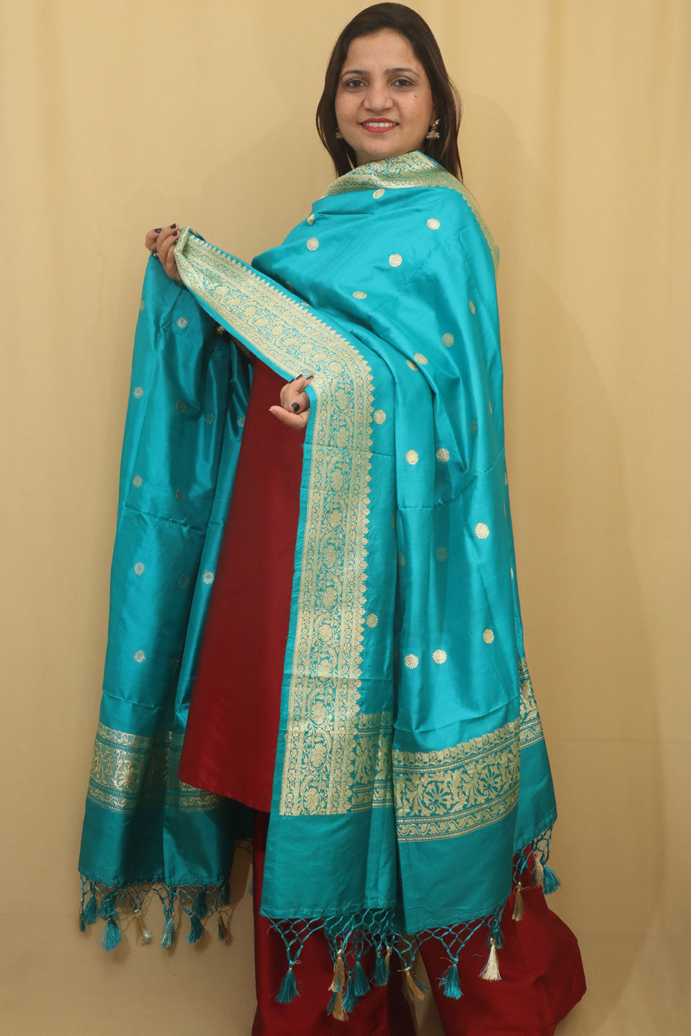 Exquisite Blue Handloom Banarasi Pure Katan Silk Dupatta - Luxurion World