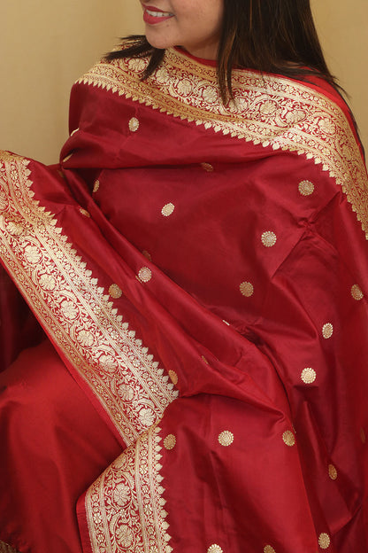 Elegant Maroon Handloom Banarasi Pure Katan Silk Dupatta - Luxurion World
