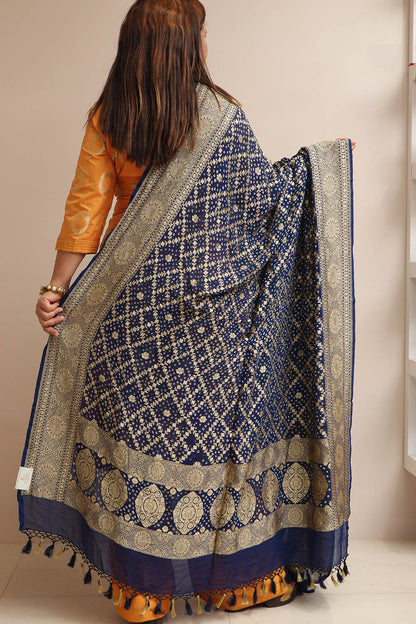 Blue Banarasi Bandhani Pure Georgette Flower Design Dupatta - Luxurion World