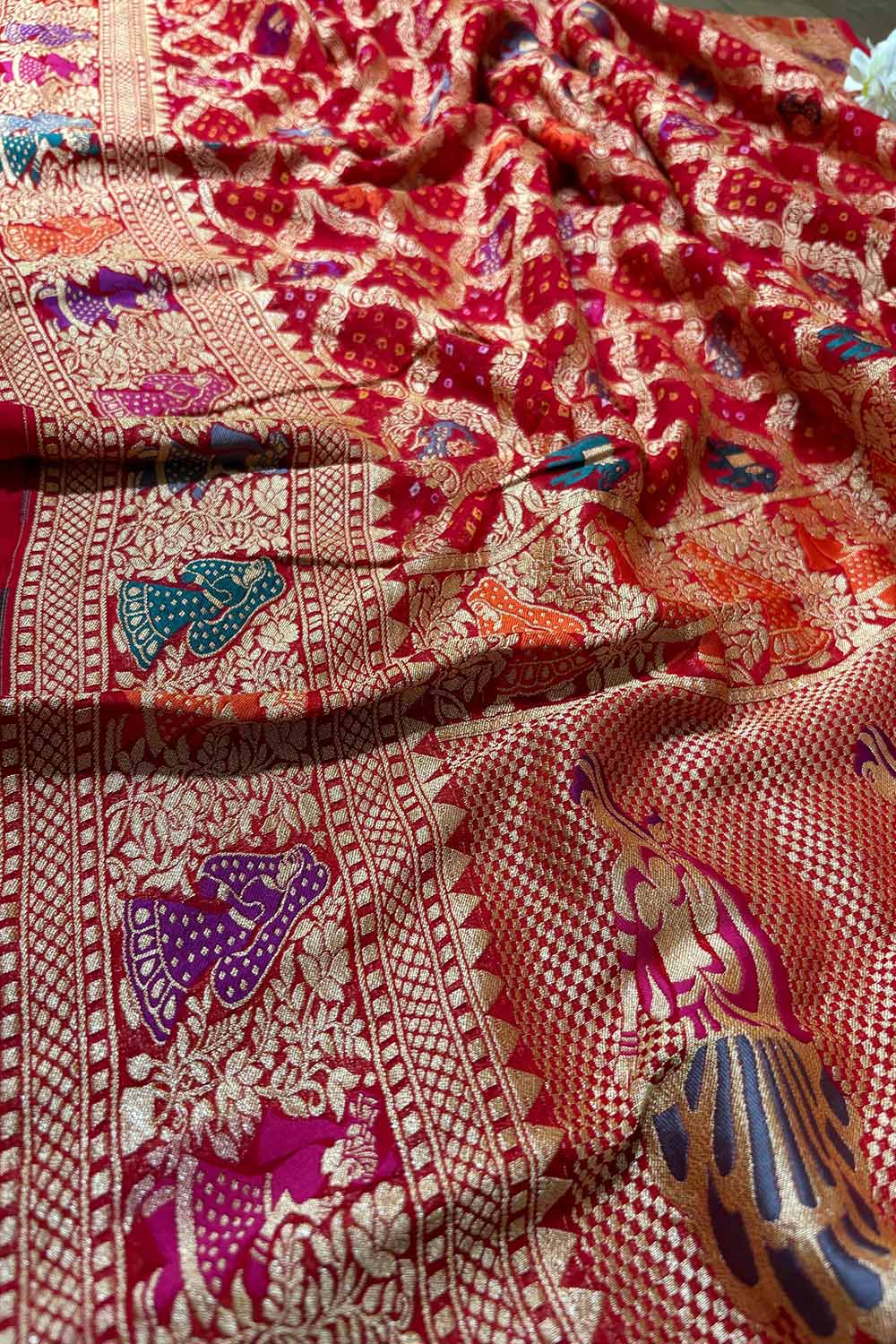 Red Banarasi Bandhani Pure Georgette Meenakari Dupatta - Luxurion World