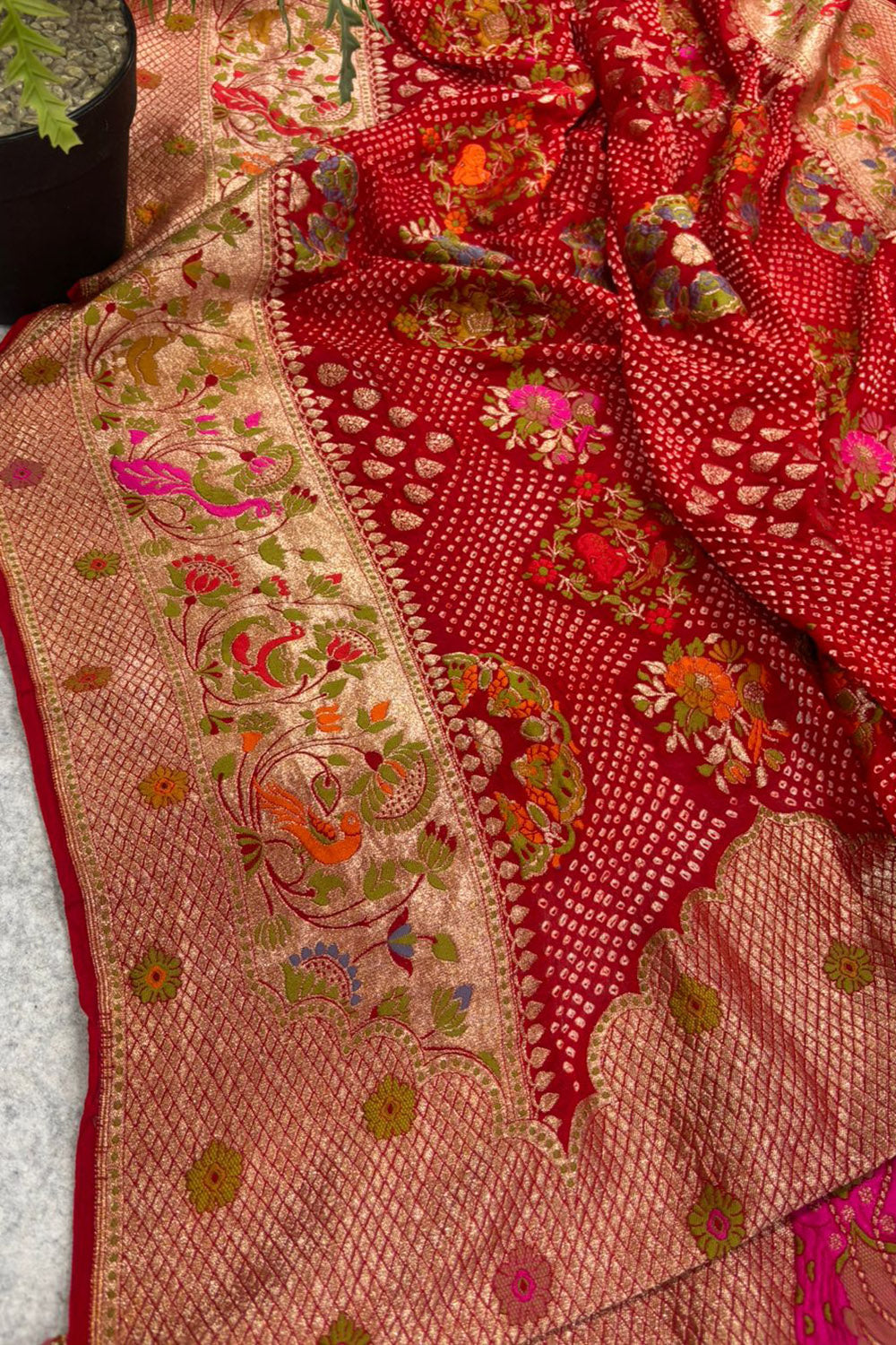 Red Pure Georgette Meenakari Banarasi Bandhani Dupatta ID1B2FK326070901